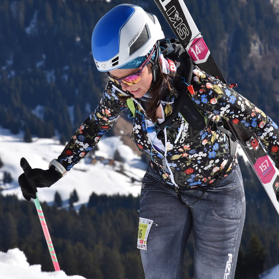 Julie Lacrevaz, skieuse alpiniste, partageant son expérience de suivi personnalisé avec Jérémy